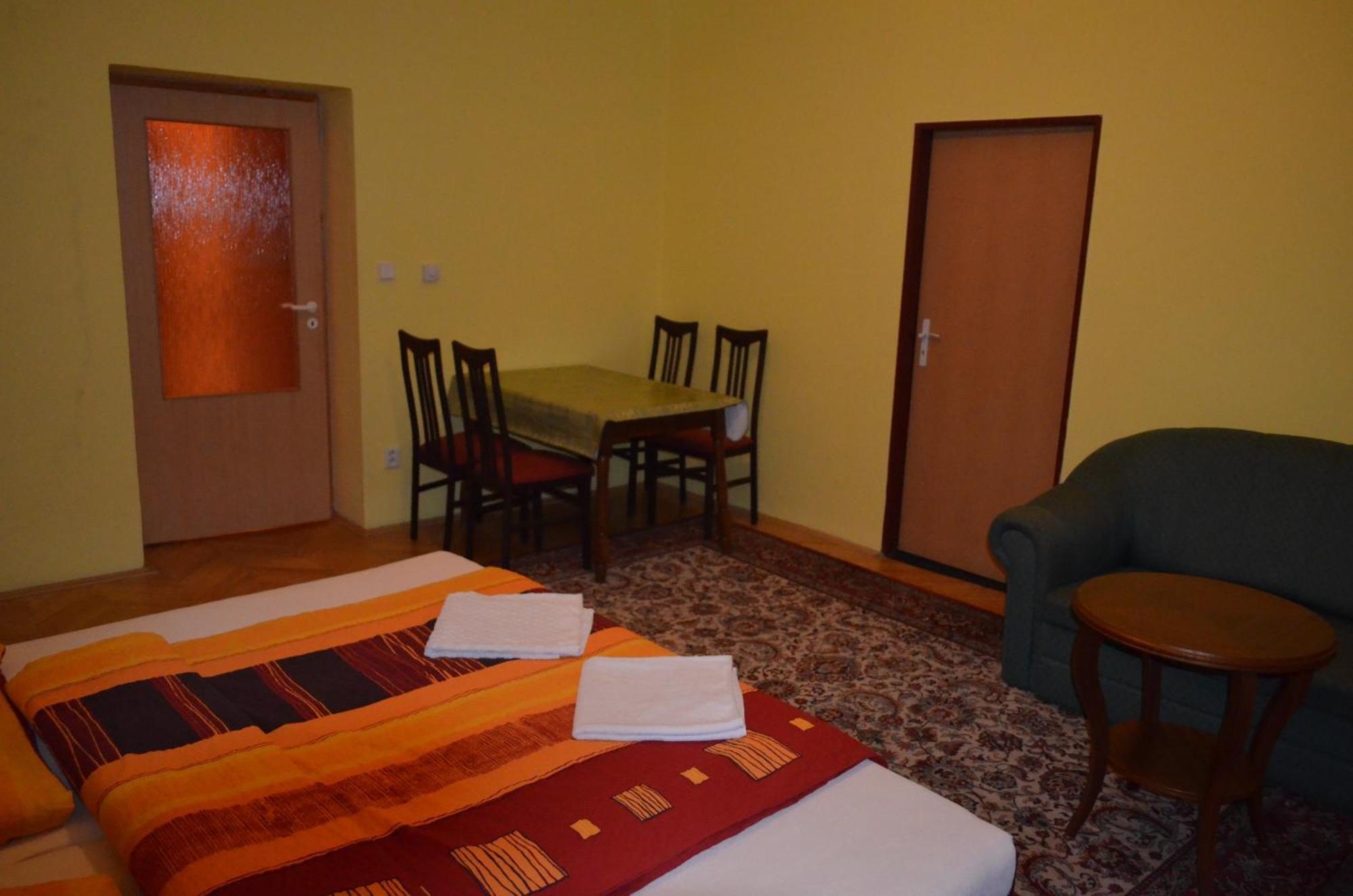 Ab Apartments Karlovy Vary Bilik gambar