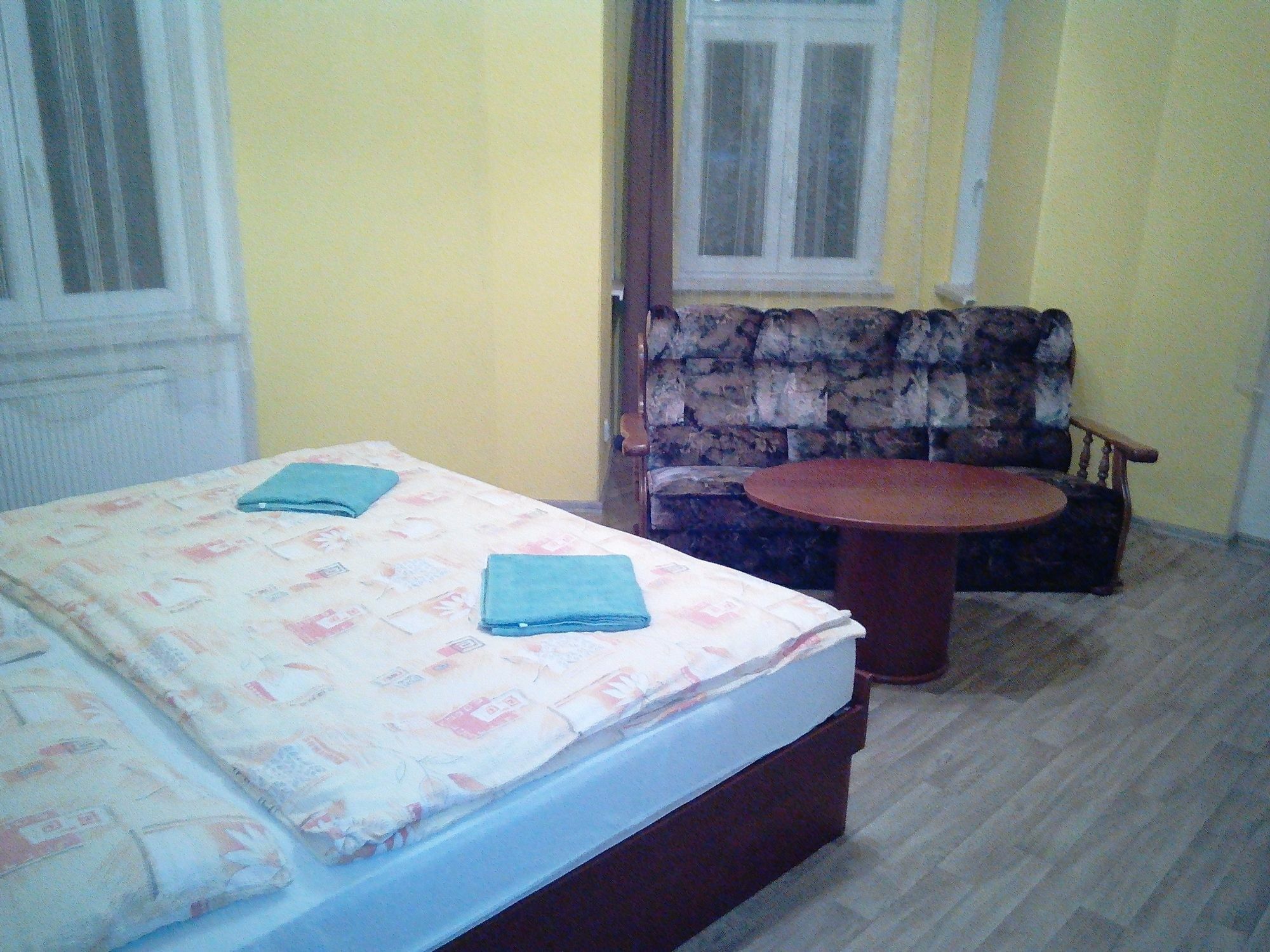 Ab Apartments Karlovy Vary Luaran gambar